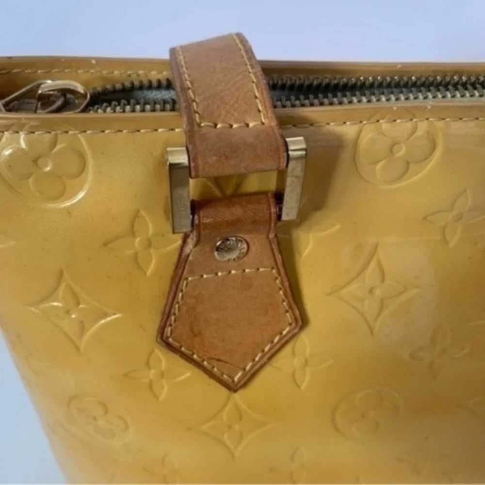 LOUIS VUITTON Houston Yellow Vernis Bag